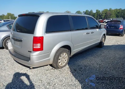 2008 Chrysler Town & Country Lx from USA, damaged, VIN 2A8HR44H38R687081